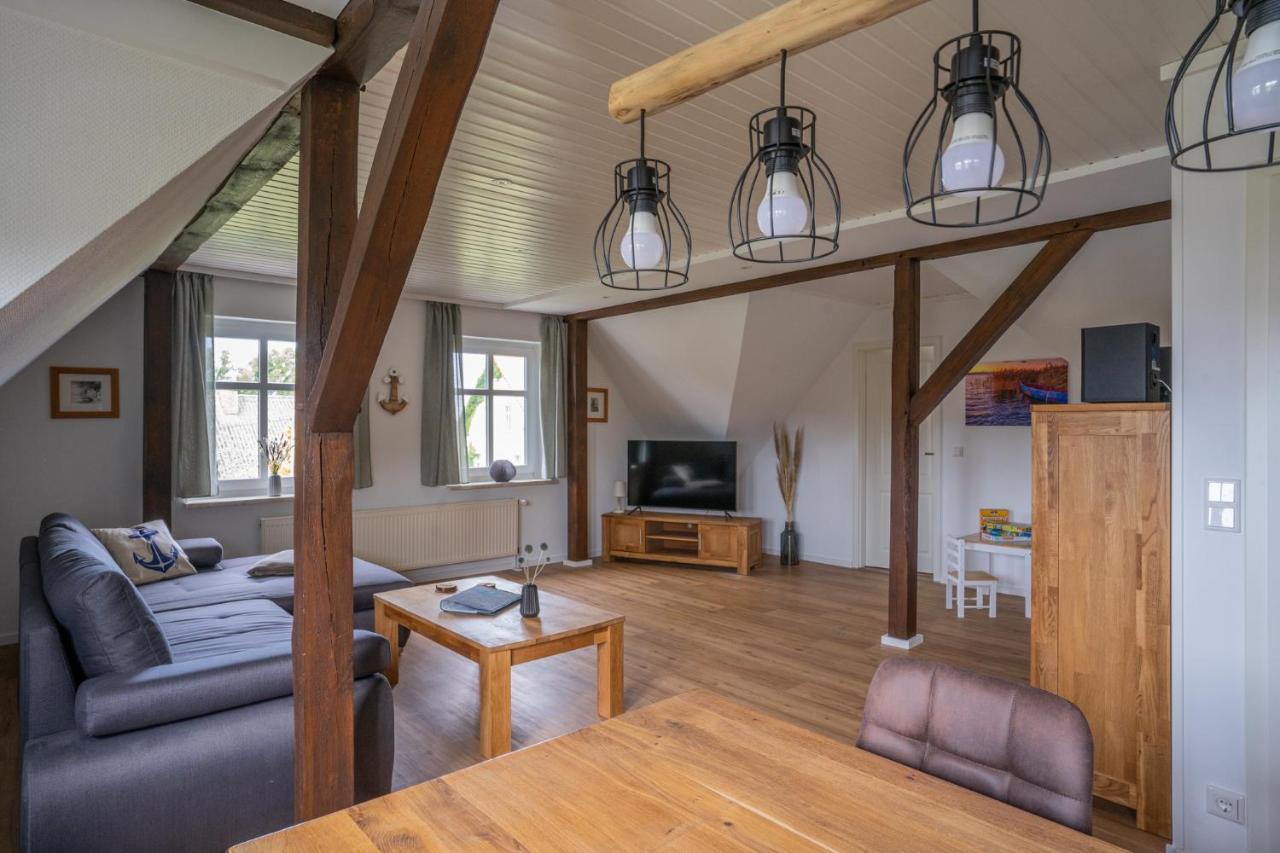Ferienhaus "Seeadler" In Rankwitz Am Peenestrom Exterior photo